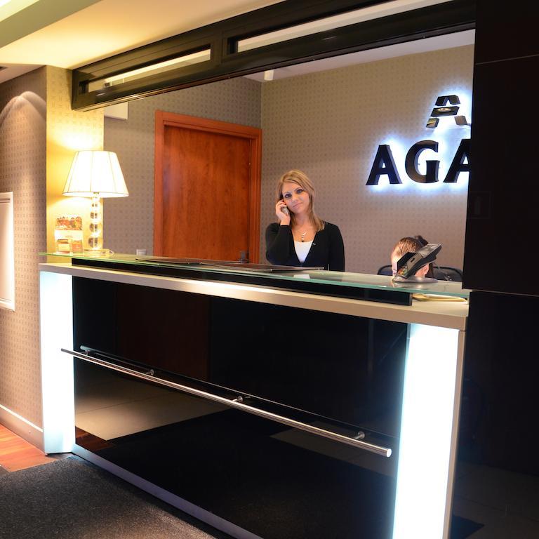 Agat Hotel 우치 외부 사진